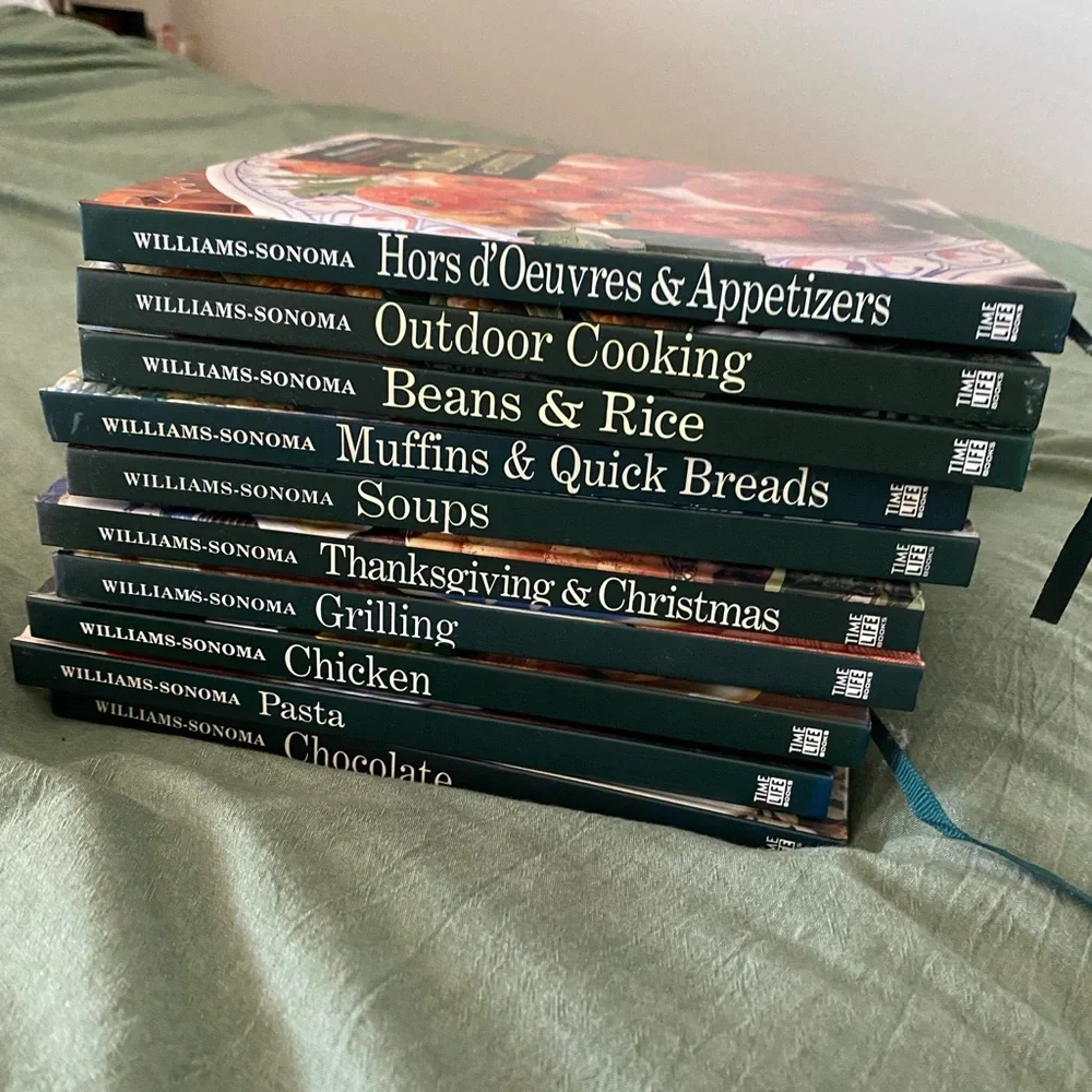 Williams & Sonoma Kitchen Library cookbook set of 10!!
